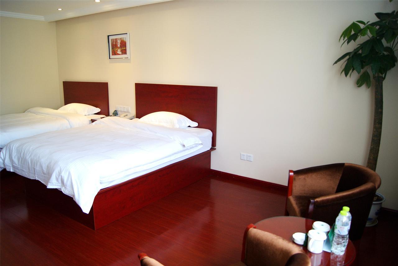 Greentree Inn Beihang Commercial Street Express Hotel Шеньян Екстер'єр фото