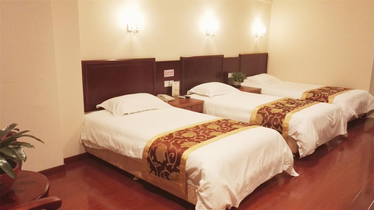 Greentree Inn Beihang Commercial Street Express Hotel Шеньян Екстер'єр фото