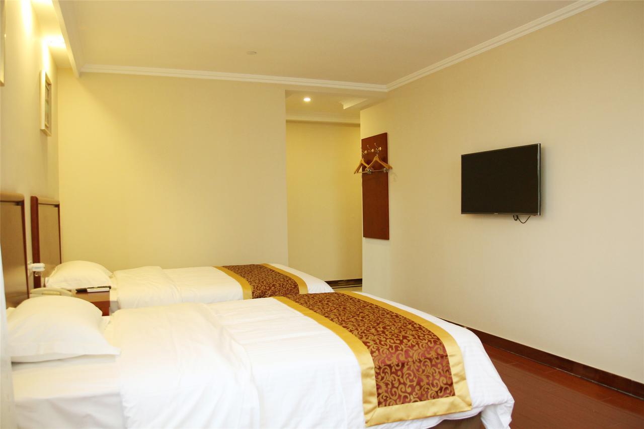 Greentree Inn Beihang Commercial Street Express Hotel Шеньян Екстер'єр фото